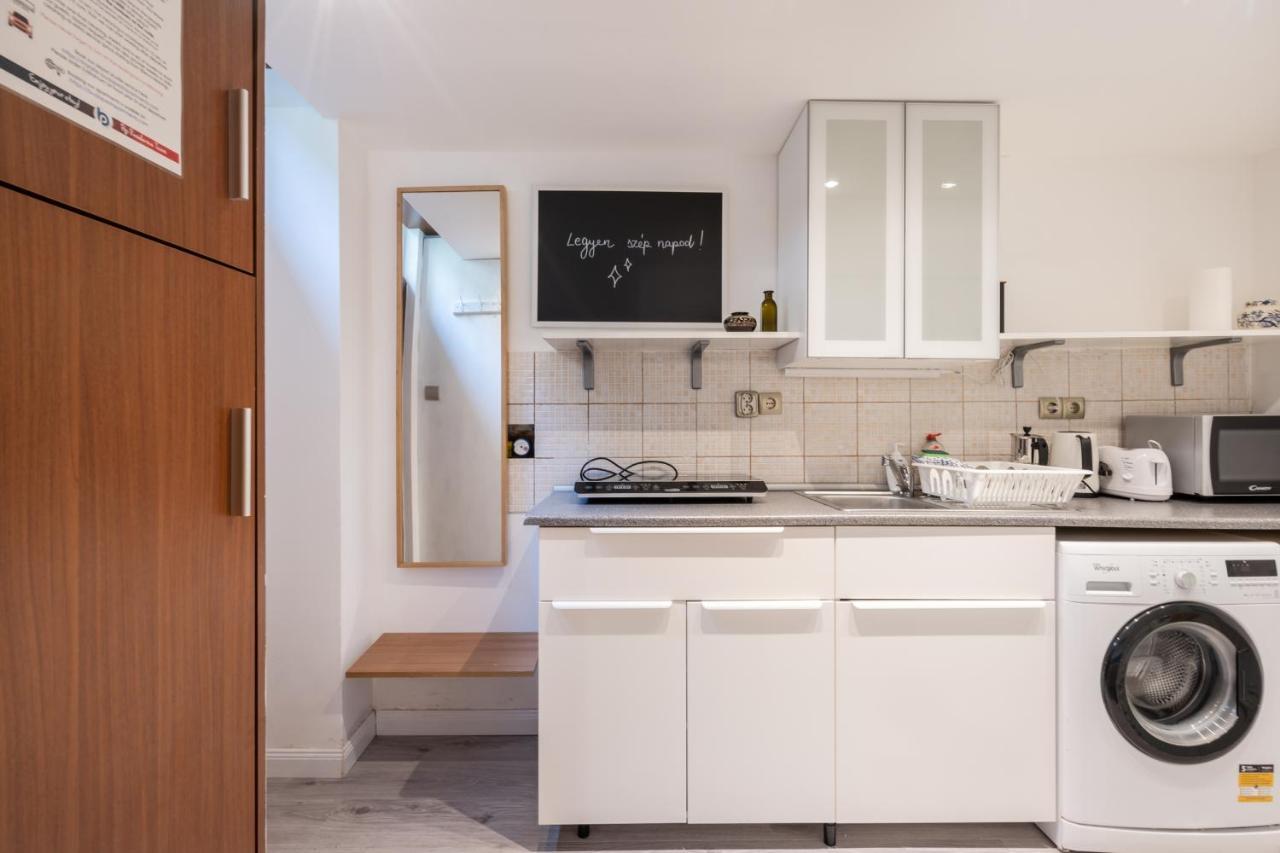 Innova Vision Apartment Budapest Extérieur photo